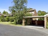 https://images.listonce.com.au/custom/160x/listings/39-boardman-close-box-hill-south-vic-3128/392/01743392_img_02.jpg?hC_vj-sxGF8