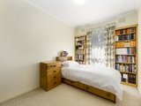 https://images.listonce.com.au/custom/160x/listings/39-boardman-close-box-hill-south-vic-3128/392/01743392_img_08.jpg?JrtgX2I0Ikg