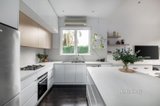 https://images.listonce.com.au/custom/160x/listings/39-bowen-street-prahran-vic-3181/766/01226766_img_03.jpg?m5F1gj2sQD8