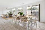 https://images.listonce.com.au/custom/160x/listings/39-burgundy-drive-waurn-ponds-vic-3216/295/01931295_img_10.jpg?pDPv5AAqF_o