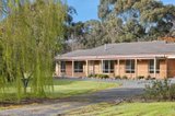 https://images.listonce.com.au/custom/160x/listings/39-burton-avenue-kyneton-vic-3444/010/01582010_img_01.jpg?Tw6BpfuUWRI