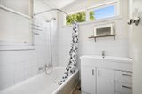 https://images.listonce.com.au/custom/160x/listings/39-cameron-street-malmsbury-vic-3446/728/01897728_img_08.jpg?6wTUhzfYjMI