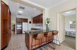 https://images.listonce.com.au/custom/160x/listings/39-castlewood-street-bentleigh-east-vic-3165/847/01702847_img_01.jpg?A1YjMwuWSaU