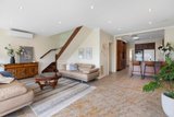 https://images.listonce.com.au/custom/160x/listings/39-castlewood-street-bentleigh-east-vic-3165/847/01702847_img_12.jpg?iBfq20wxmQI