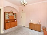 https://images.listonce.com.au/custom/160x/listings/39-catherine-street-geelong-west-vic-3218/680/01699680_img_04.jpg?_DQOAPDc3uE