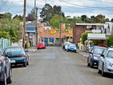https://images.listonce.com.au/custom/160x/listings/39-catherine-street-geelong-west-vic-3218/680/01699680_img_15.jpg?if2yhWq4ZLo
