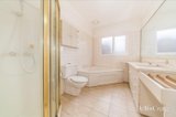 https://images.listonce.com.au/custom/160x/listings/39-charlton-street-mount-waverley-vic-3149/280/01753280_img_07.jpg?nLYc_CRbNk0