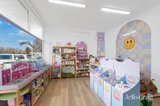 https://images.listonce.com.au/custom/160x/listings/39-chute-street-diamond-creek-vic-3089/332/01949332_img_10.jpg?dHhyc-KgTRY
