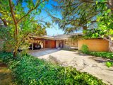 https://images.listonce.com.au/custom/160x/listings/39-dempster-avenue-balwyn-north-vic-3104/474/01684474_img_01.jpg?hcjNGAOf1d0