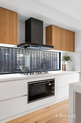 https://images.listonce.com.au/custom/160x/listings/39-donald-street-highett-vic-3190/444/01978444_img_27.jpg?qgxo3jbOC8A