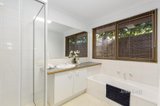 https://images.listonce.com.au/custom/160x/listings/39-eastgate-drive-greensborough-vic-3088/707/01528707_img_13.jpg?v96Gcqfb0Sk