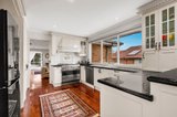 https://images.listonce.com.au/custom/160x/listings/39-elonera-avenue-greensborough-vic-3088/787/01860787_img_05.jpg?wKRfuqID3yI