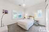 https://images.listonce.com.au/custom/160x/listings/39-empress-road-surrey-hills-vic-3127/347/01600347_img_08.jpg?xsh417s-ZE0