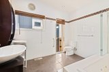 https://images.listonce.com.au/custom/160x/listings/39-foote-street-templestowe-lower-vic-3107/666/01809666_img_06.jpg?aXN5jPzhn7w