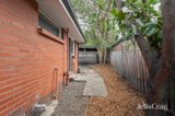 https://images.listonce.com.au/custom/160x/listings/39-fortuna-avenue-croydon-vic-3136/015/01816015_img_10.jpg?K88ozG65heo