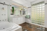 https://images.listonce.com.au/custom/160x/listings/39-frank-street-eltham-vic-3095/616/01954616_img_10.jpg?_iglPo3t_G0