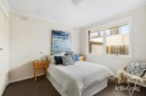 https://images.listonce.com.au/custom/160x/listings/39-grey-street-balwyn-vic-3103/190/01767190_img_07.jpg?pLjczMj40tE