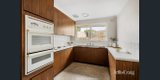 https://images.listonce.com.au/custom/160x/listings/39-grey-street-balwyn-vic-3103/946/01812946_img_04.jpg?maPyY8ronLw