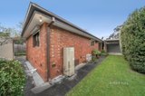 https://images.listonce.com.au/custom/160x/listings/39-grove-road-rosanna-vic-3084/481/01288481_img_05.jpg?VsDSD1i1RI4