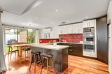 https://images.listonce.com.au/custom/160x/listings/39-henry-street-kensington-vic-3031/769/00447769_img_02.jpg?m0BUn3sFGMs