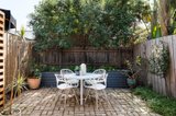 https://images.listonce.com.au/custom/160x/listings/39-henry-street-northcote-vic-3070/722/01292722_img_03.jpg?H6K_mG1FiDo