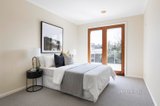 https://images.listonce.com.au/custom/160x/listings/39-henry-street-northcote-vic-3070/722/01292722_img_09.jpg?utMcLYa5eqw