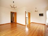 https://images.listonce.com.au/custom/160x/listings/39-indra-road-blackburn-south-vic-3130/112/01744112_img_03.jpg?xldnh7BbG4k