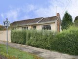 https://images.listonce.com.au/custom/160x/listings/39-indra-road-blackburn-south-vic-3130/112/01744112_img_06.jpg?vxM1RzhgaMs