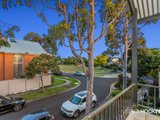 https://images.listonce.com.au/custom/160x/listings/39-john-liston-drive-newport-vic-3015/666/01203666_img_08.jpg?GQqHgLNgt_E