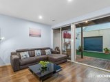 https://images.listonce.com.au/custom/160x/listings/39-john-liston-drive-newport-vic-3015/666/01203666_img_10.jpg?ujRejTF-qrk