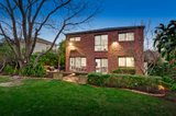 https://images.listonce.com.au/custom/160x/listings/39-kenny-street-balwyn-north-vic-3104/919/00111919_img_06.jpg?s19PXgmqJEo