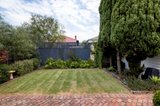 https://images.listonce.com.au/custom/160x/listings/39-lewis-street-thornbury-vic-3071/820/01323820_img_09.jpg?5aEBK3pUG6s