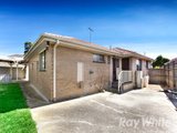https://images.listonce.com.au/custom/160x/listings/39-madison-avenue-dandenong-north-vic-3175/234/01659234_img_09.jpg?NZnjM9zsltA