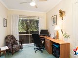 https://images.listonce.com.au/custom/160x/listings/39-meadowbank-avenue-chirnside-park-vic-3116/458/01529458_img_13.jpg?3QURmdNEgaQ