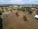 https://images.listonce.com.au/custom/160x/listings/39-middleton-drive-bannockburn-vic-3331/933/01698933_img_17.jpg?f_Yu2RhfUp4