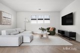 https://images.listonce.com.au/custom/160x/listings/39-ogilvie-street-essendon-vic-3040/241/01943241_img_10.jpg?Hn2Qha_8dE0