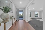 https://images.listonce.com.au/custom/160x/listings/39-paragon-drive-clyde-north-vic-3978/498/01611498_img_16.jpg?VEIJ5HkfojE