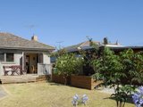 https://images.listonce.com.au/custom/160x/listings/39-poplar-street-newcomb-vic-3219/423/01699423_img_04.jpg?Bmd3ta83TlQ