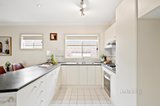 https://images.listonce.com.au/custom/160x/listings/39-queen-road-lilydale-vic-3140/941/01584941_img_04.jpg?lO3eHj3d3eI