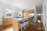 https://images.listonce.com.au/custom/160x/listings/39-river-street-newport-vic-3015/833/01938833_img_02.jpg?_yp5s36N25o