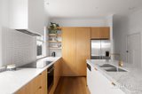 https://images.listonce.com.au/custom/160x/listings/39-river-street-newport-vic-3015/833/01938833_img_05.jpg?PY_dv_RDQPw