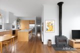 https://images.listonce.com.au/custom/160x/listings/39-river-street-newport-vic-3015/833/01938833_img_18.jpg?9qotnFcO40Q