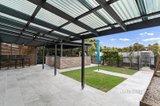 https://images.listonce.com.au/custom/160x/listings/39-rolling-hills-road-chirnside-park-vic-3116/558/01592558_img_08.jpg?h0tnPlJ2bRc