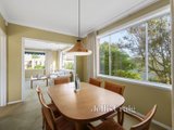 https://images.listonce.com.au/custom/160x/listings/39-somerville-street-doncaster-vic-3108/552/00980552_img_05.jpg?ejmR4r8SJr8