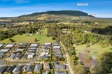 https://images.listonce.com.au/custom/160x/listings/39-south-road-woodend-vic-3442/539/01738539_img_17.jpg?iw6zSxmr7TQ