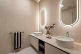 https://images.listonce.com.au/custom/160x/listings/39-springfield-street-briar-hill-vic-3088/329/01937329_img_03.jpg?dqEt2L504Ig