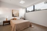 https://images.listonce.com.au/custom/160x/listings/39-springfield-street-briar-hill-vic-3088/329/01937329_img_18.jpg?_uOz1hQBXQk