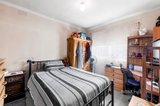 https://images.listonce.com.au/custom/160x/listings/39-thomas-street-croydon-south-vic-3136/396/01445396_img_05.jpg?rpZAQMQX0F4