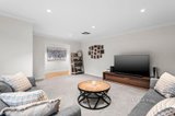 https://images.listonce.com.au/custom/160x/listings/39-through-road-ringwood-north-vic-3134/470/01574470_img_04.jpg?IKPYDleclXc