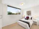 https://images.listonce.com.au/custom/160x/listings/39-tiuna-grove-elwood-vic-3184/980/01794980_img_05.jpg?XKSs6hh7G3g